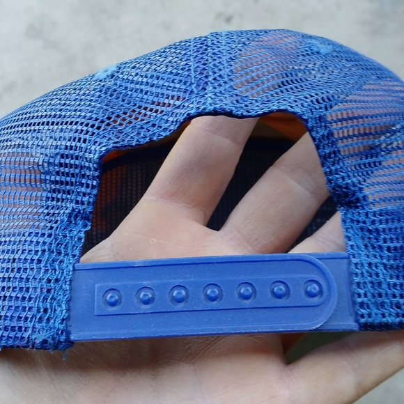 New Vintage Ed Hardy by Christian Audigier Embroidered Rhinestone Trucker Hat. - Picture 16 of 16